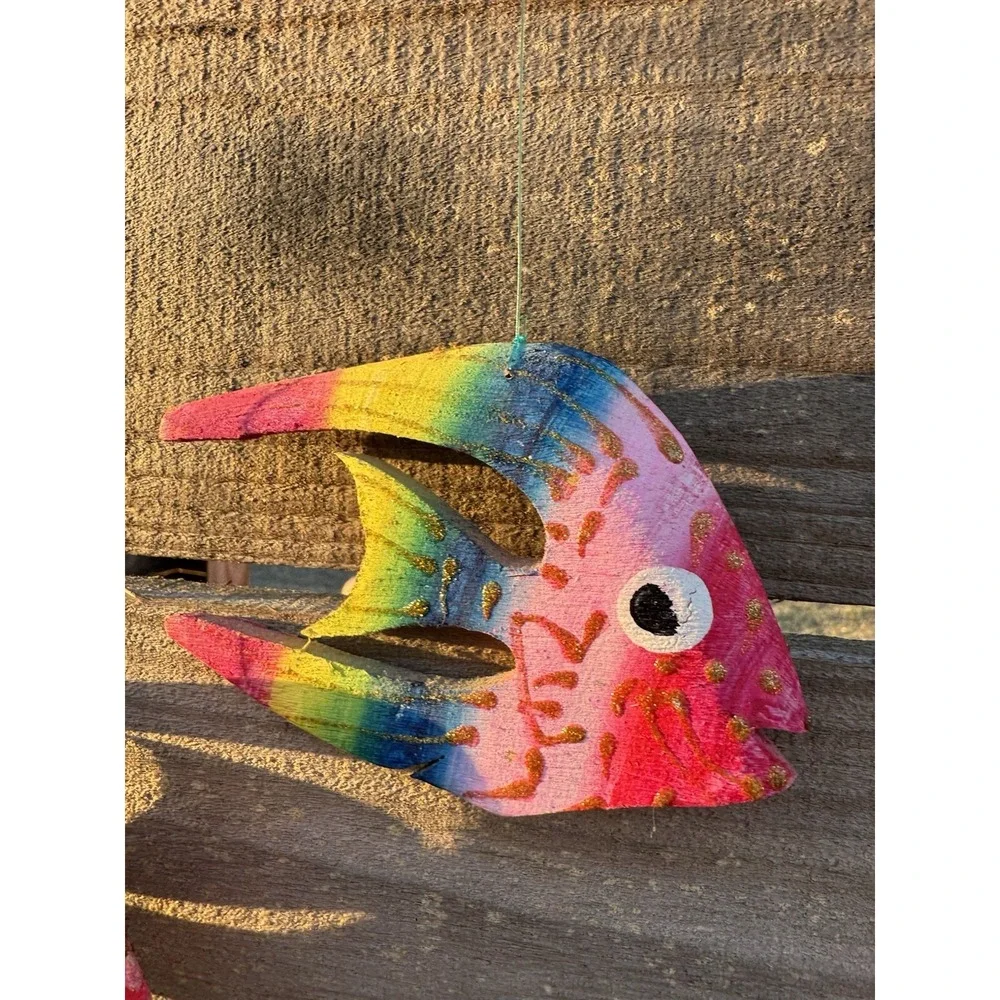 Wooden Hanging Decorative‎ Hand Carved Hand Painted Fish Vintage Jamaica